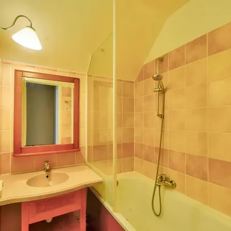 Holiday home Maison Conviviale A Monflanquin, Jardin, Proche